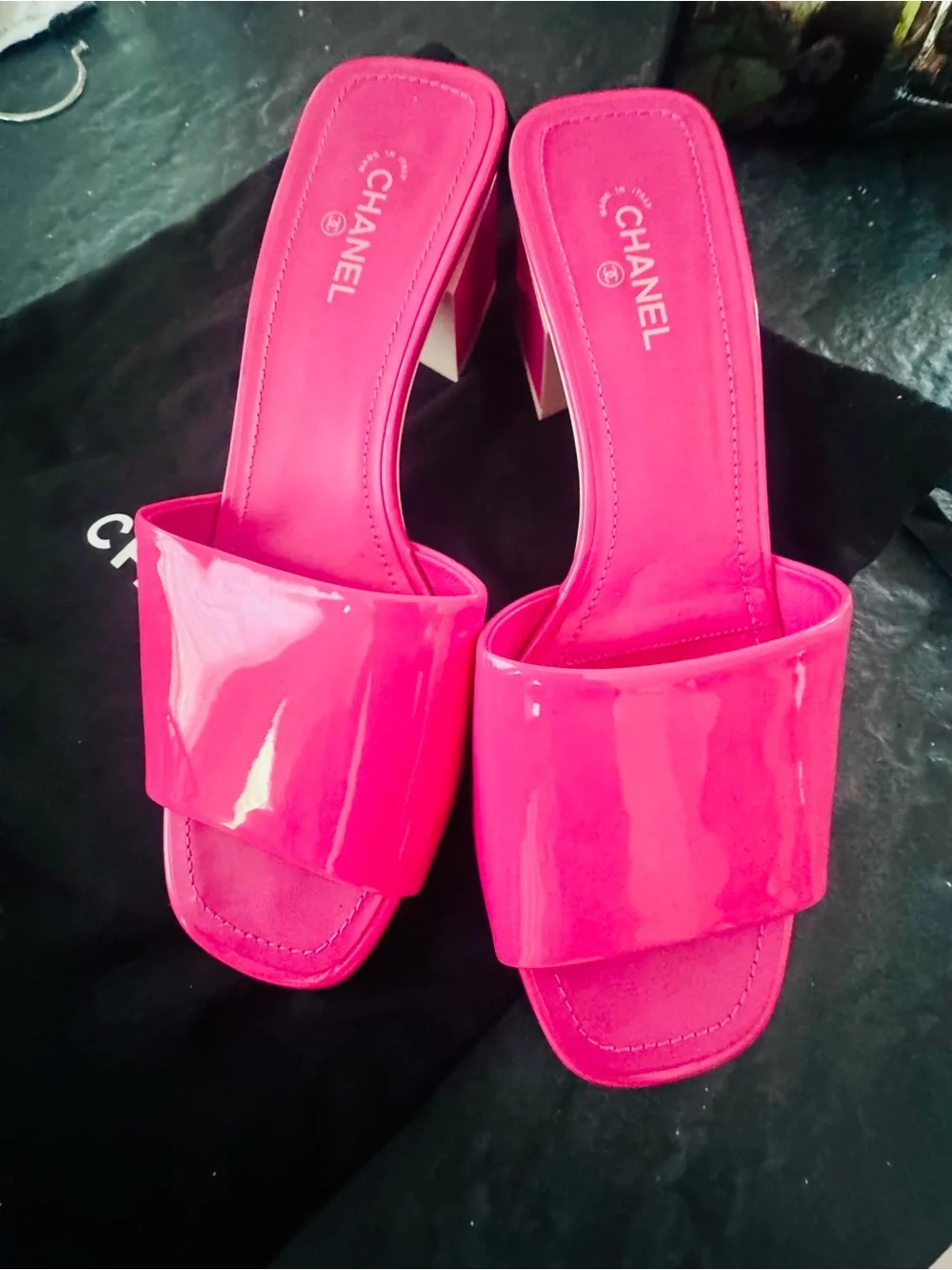 CHANEL Hot Pink Patent Slide Mules